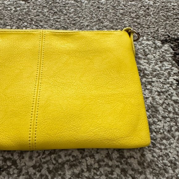 CHARMING CHARLIE Yellow Perrin Wristlet Loop Purse Wallet Gold Bright Summer Bag - Picture 4 of 12